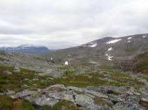 Abstieg zum Skájdejåhkå